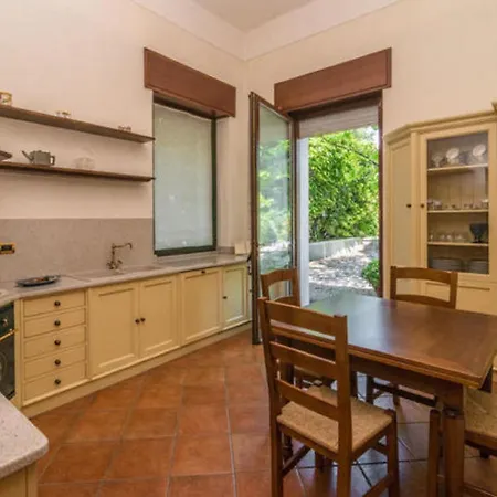 Casa Panetier بيت خشبي سالا كوماسينا